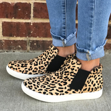 Corashoes Snakeskin Leopard Comfortable Slip-Up Sneakers