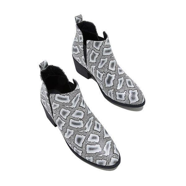 Corashoes Stylish Snake Pattern Chelsea Boots