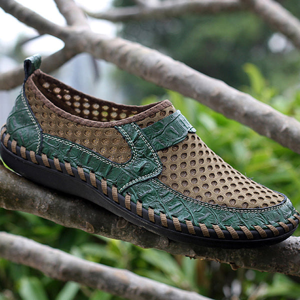 Corashoes Men's Cowhide Crocodile Pattern Breathable Mesh Sneakers