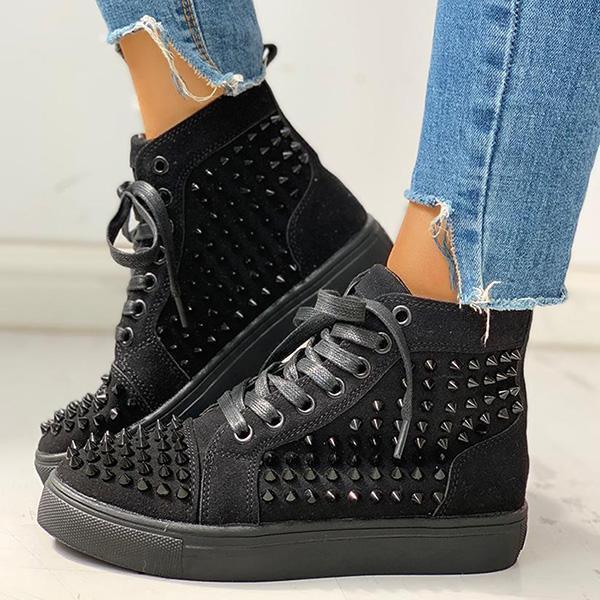 Corashoes Solid Studded Eyelet Lace-Up Casual Sneakers