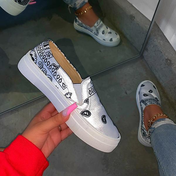 Corashoes Fashion Slip on Printed Loafers/Sneakers