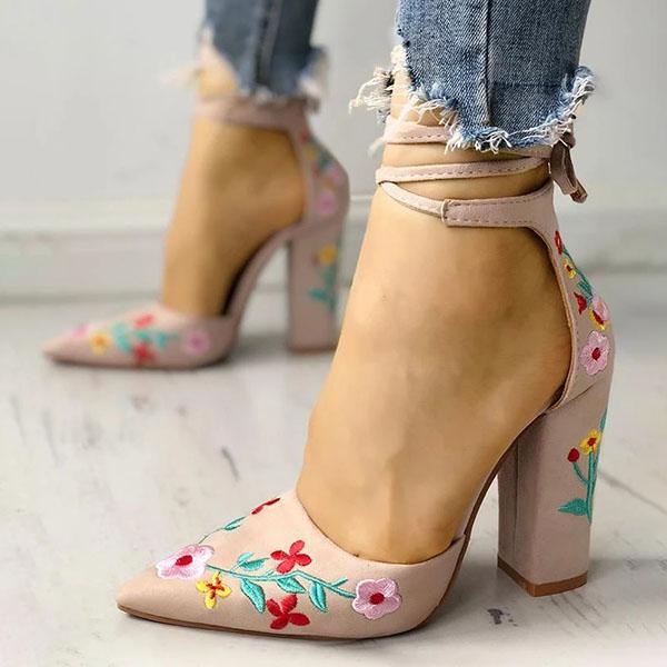 Corashoes Floral Embroidered Pointed Toe Chunky Heeled Sandals