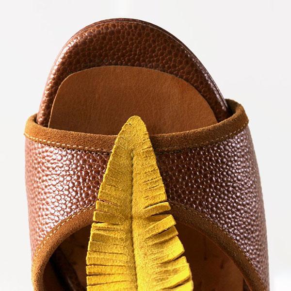 Corashoes Shine Grainy Leather Buckle-closure Sandals