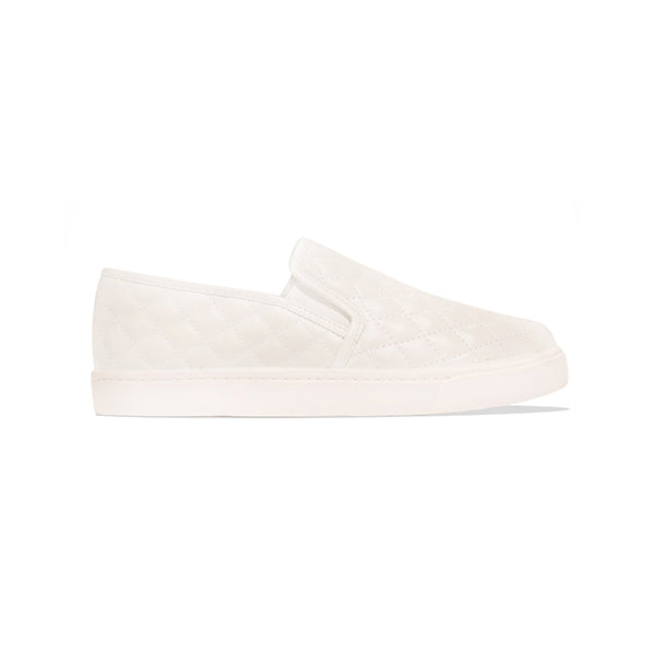 Corashoes Quilt-Stitch Design Slip-On Flat Sneakers